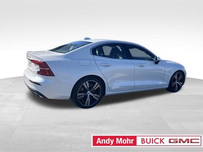 2022 Volvo S60 Recharge Plug-In Hybr Inscription