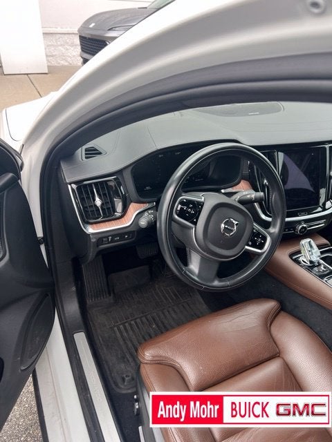 2022 Volvo S60 Recharge Plug-In Hybr Inscription