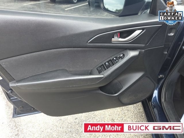 2015 Mazda Mazda3 i SV