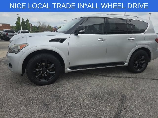 2011 INFINITI QX56 8-passenger