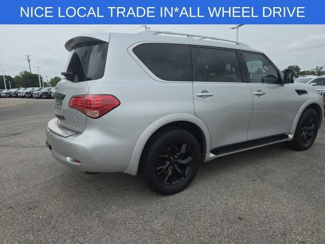2011 INFINITI QX56 8-passenger