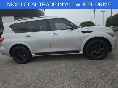 2011 INFINITI QX56 8-passenger