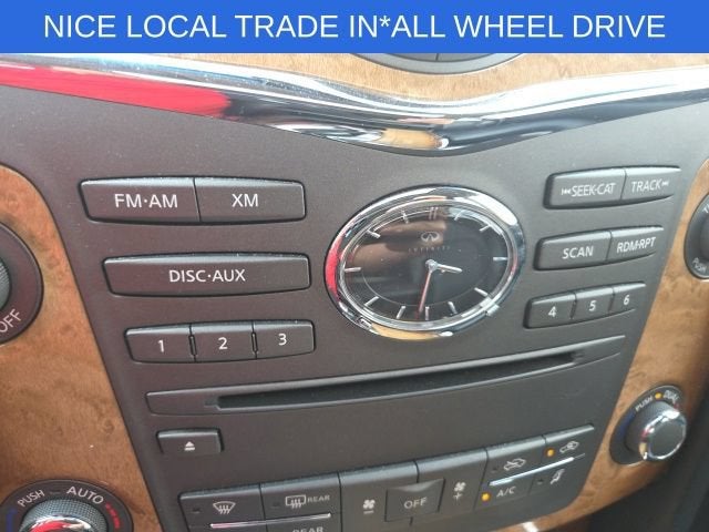 2011 INFINITI QX56 8-passenger