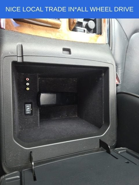 2011 INFINITI QX56 8-passenger