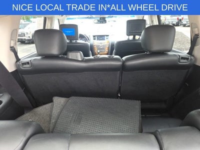 2011 INFINITI QX56 8-passenger