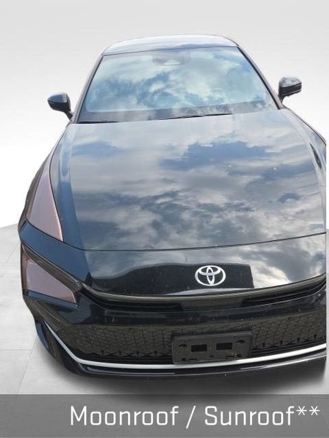 2023 Toyota Crown Platinum
