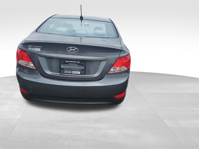 2012 Hyundai Accent GLS