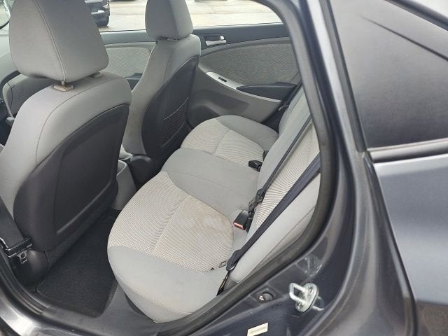 2012 Hyundai Accent GLS