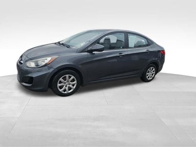 2012 Hyundai Accent GLS