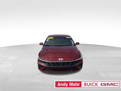 2024 Hyundai Elantra SE