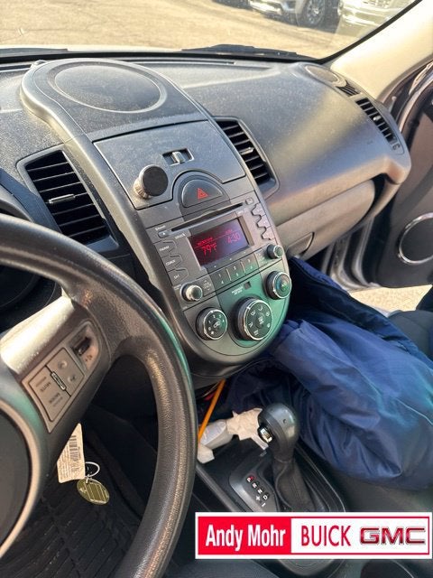 2011 Kia Soul +