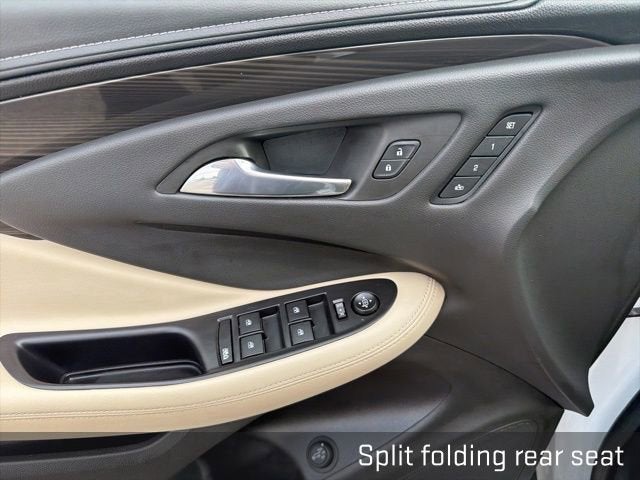 2020 Buick Envision Essence Group