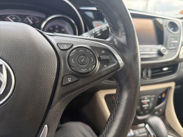 2020 Buick Envision Essence Group