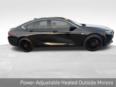 2018 Buick Regal Sportback Essence