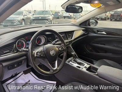 2018 Buick Regal Sportback Essence