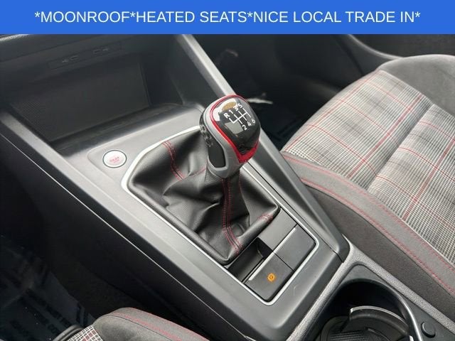 2022 Volkswagen Golf GTI SE