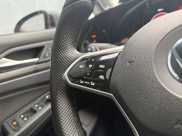 2022 Volkswagen Golf GTI SE