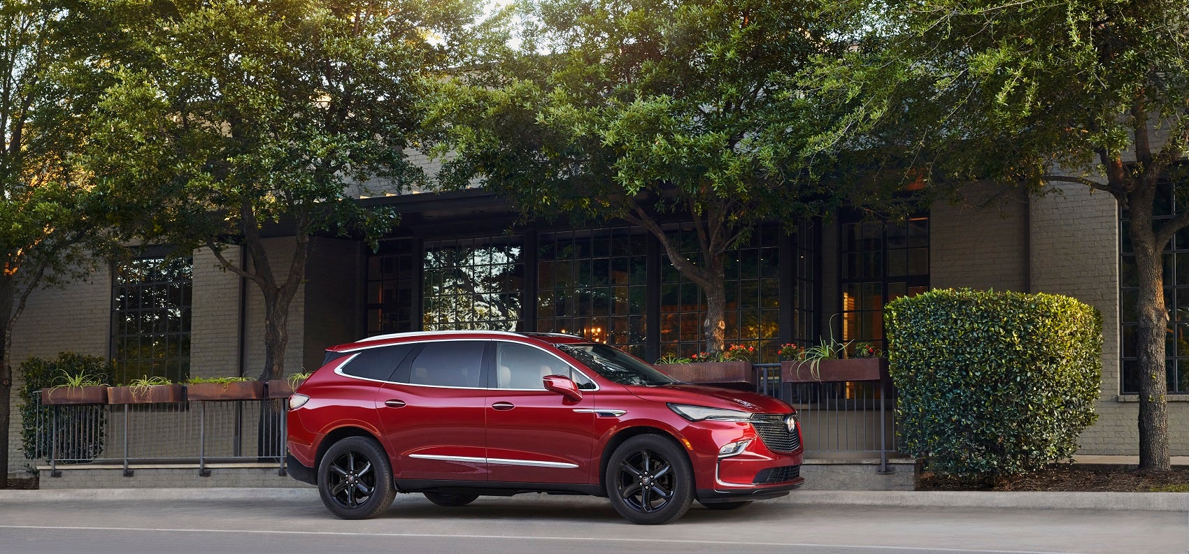 What Makes Our Electric Vehicle Reviews Helpful?