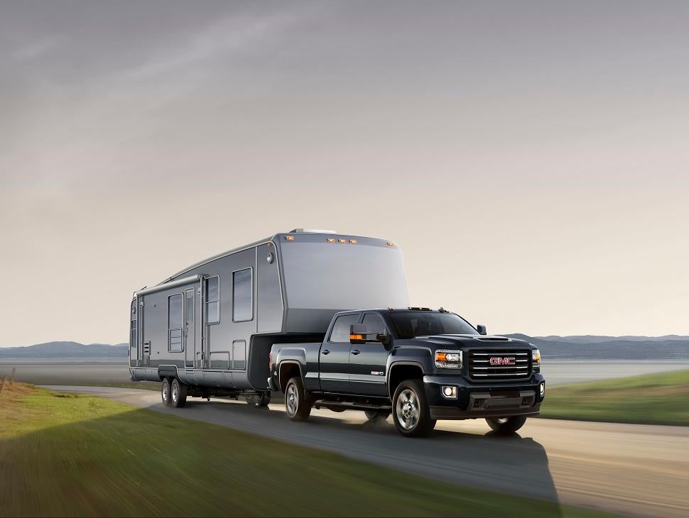 GMC Sierra 2500HD Towing